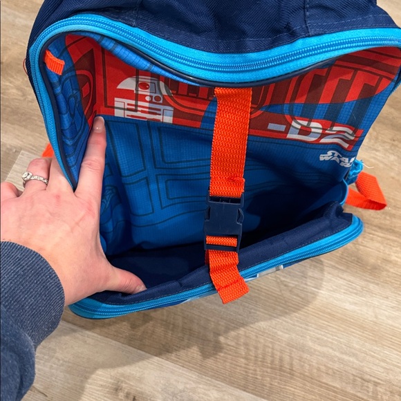 Star Wars R2-D2 Blue and Red Backpack - Picture 3 of 9